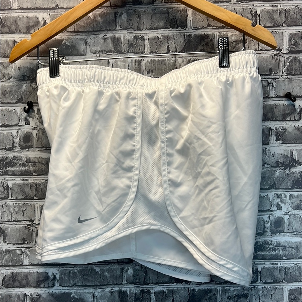 Nike White Athletic Shorts with Moisture-Wicking Fabric